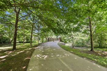 Walking distance to atlanta northside beltline!
